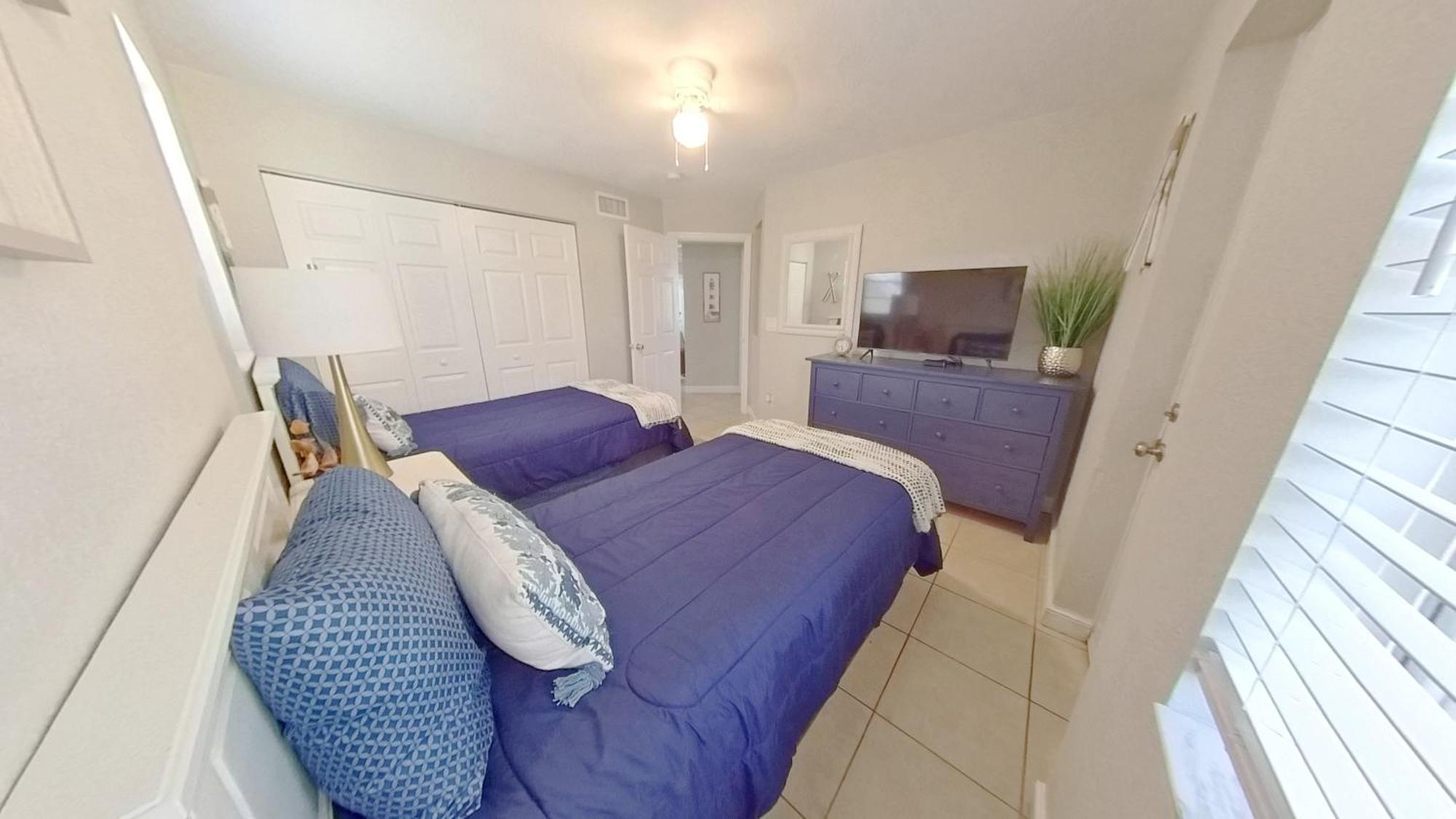 Naples Park Oasis - Cozy Two Bedroom Apartment Екстер'єр фото